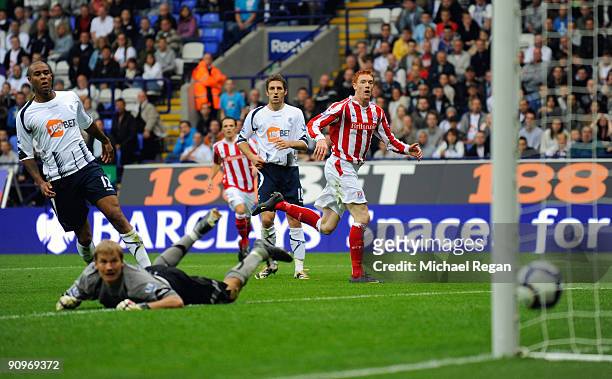 Dave Kitson of Stoke scores to make it 1-0 during the Barclays Premier League match between Bolton Wanderers and Stoke City at the Reebok Stadium on...