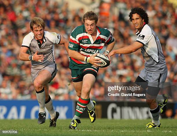 Johne Murphy of Leicester charges upfield during the Guinness Premiership match between Leicester Tigers and Newcastle Falcons at Welford Road on...