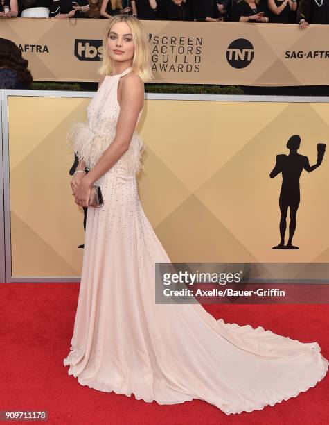 Actress Margot Robbie attends the 24th Annual Screen Actors Guild Awards at The Shrine Auditorium on January 21, 2018 in Los Angeles, California.