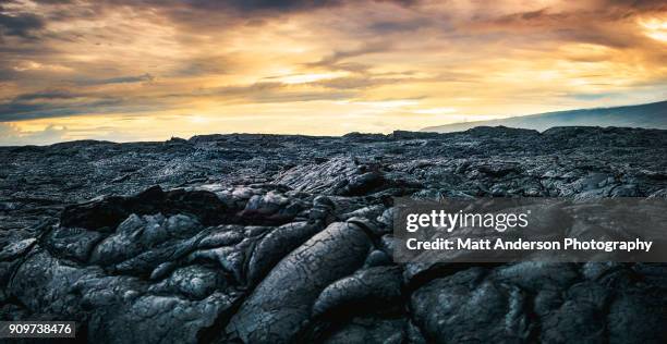 kilauea lava flow #3 - volcanic landscape stockfoto's en -beelden