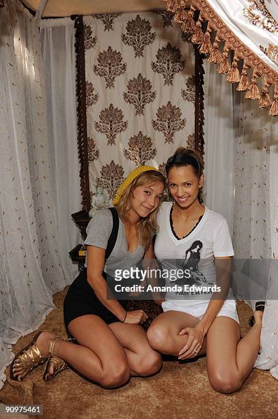 Actresses Stella Maeve and Marnette Patterson attend the DPA pre-Emmy Gift Lounge at the Peninsula Hotel on September 19, 2009 in Beverly Hills,...