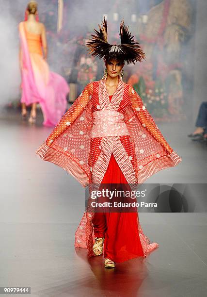 Model walks the runway in the Francis Montesinos show during Cibeles Madrid Fashion Week Spring/Summer 2010 at Pasarela Cibeles on September 20, 2009...