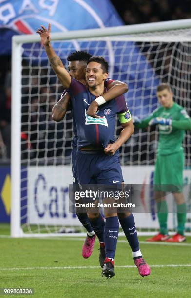 Marquinhos of PSG celebrates his goal with Presnel Kimpembe during the French National Cup match between Paris Saint Germain and En Avant Guingamp at...