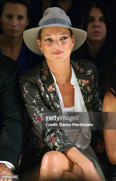 Model Kate Moss attends the Topshop Unique show at London Fashion Week Spring/Summer 2010 - Runway on September 20, 2009 in London, United Kingdom.