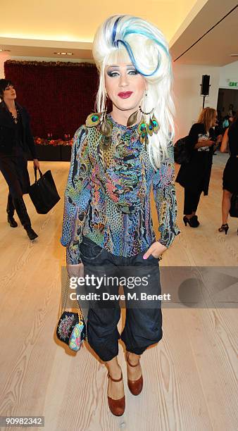 Jodie Harsh attends the Matthew Williamson show during London Fashion Week, at the MARTINI 'Stay Beautiful' lounge on September 20, 2009 in London,...