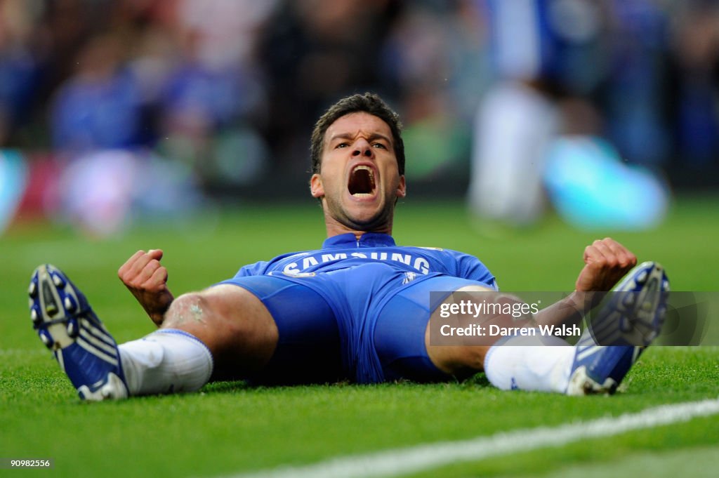 Chelsea v Tottenham Hotspur - Premier League