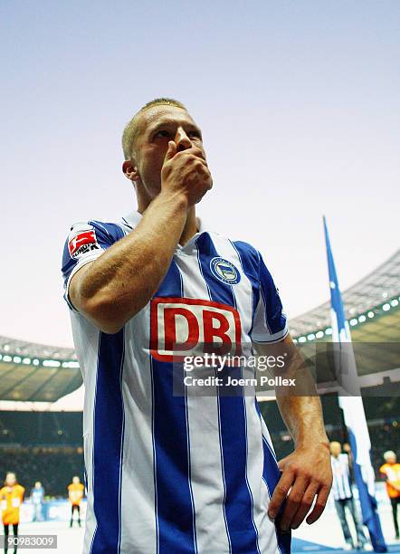 Patrick Ebert of Berlin looks dejected after the Bundesliga match between Hertha BSC Berlin and SC Freiburg at Olympic Stadium on September 20, 2009...