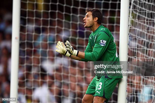 Tottenham Hotspur goalkeeper Carlo Cudicini in action during the Barclays Premier League match between Chelsea and Tottenham Hotspur at Stamford...