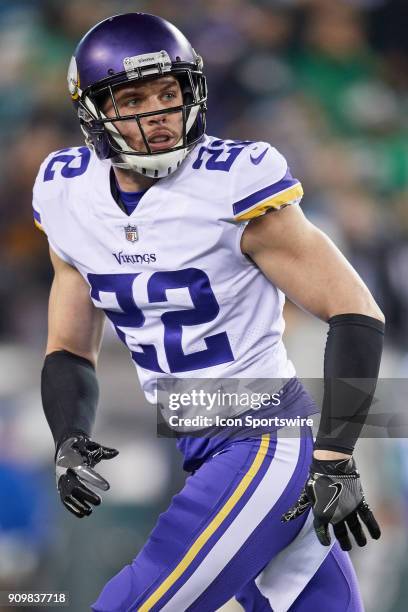 Minnesota Vikings free safety Harrison Smith warms up prior to the start of the NFC Championship Game between the Minnesota Vikings and the...