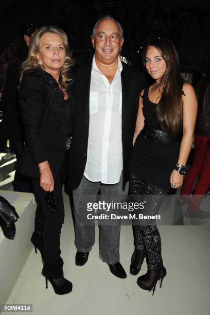 Tina Green, Sir Philip and Chloe Green attend the Unique show during London Fashion Week, on September 20, 2009 in London, England.