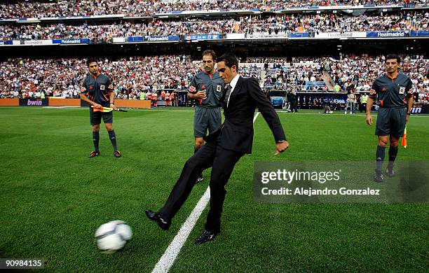 Alberto Contador kicks the ball before the La Liga match between Real Madrid and Xerez CD at Estadio Santiago Bernabeu on September 20, 2009 in...