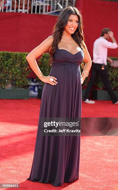 Personality Kourtney Kardashian arrives at the 61st Primetime Emmy Awards held at the Nokia Theatre on September 20, 2009 in Los Angeles, California.