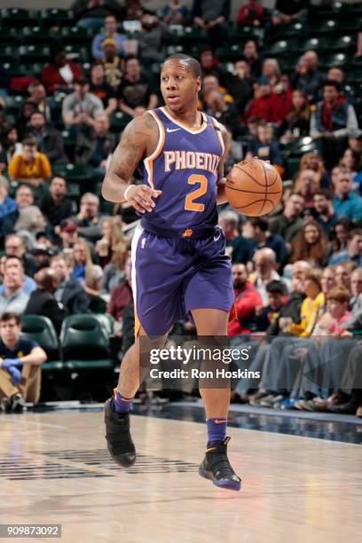 Isaiah Canaan of the Phoenix Suns handles the ball during the game against the Indiana Pacers on January 24, 2018 at Bankers Life Fieldhouse in...