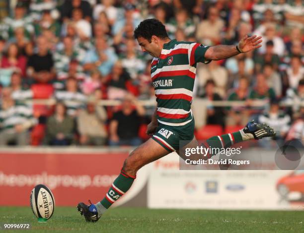 Jeremy Staunton of Leicester kicks a penalty during the Guinness Premiership match between Leicester Tigers and Newcastle Falcons at Welford Road on...