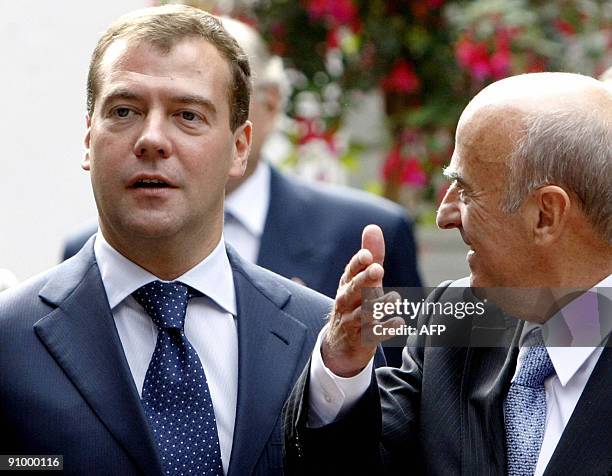 Russian President Dmitry Medvedev is welcomed by Swiss counterpart Hans-Rudolf Merz upon his arrival at the Lohn residency in Kehrsatz, near Bern on...