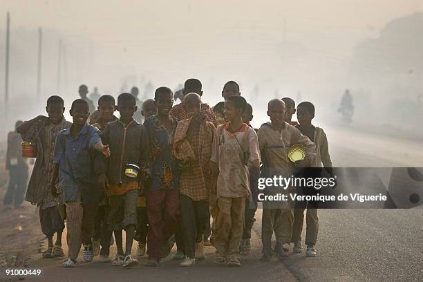 15 Child Labour In Ivory Coast Stock Photos, HighRes Pictures, and