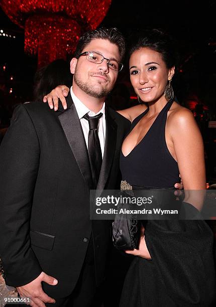 Jerry Ferrara and Emmanuelle Chriqui attend HBO's post Emmy Awards reception at the Pacific Design Center on September 20, 2009 in West Hollywood,...