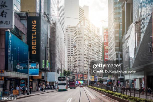 causeway bay, hong kong - causeway bay stockfoto's en -beelden