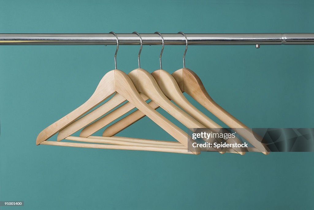 Kleiderbügel auf Pole