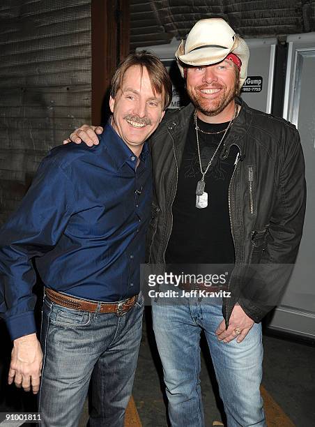 Comedian Jeff Foxworthy and Musician Toby Keith backstage at Comedy Central's "Roast of Larry the Cable Guy" held at The Warner Brothers Studio Lot...