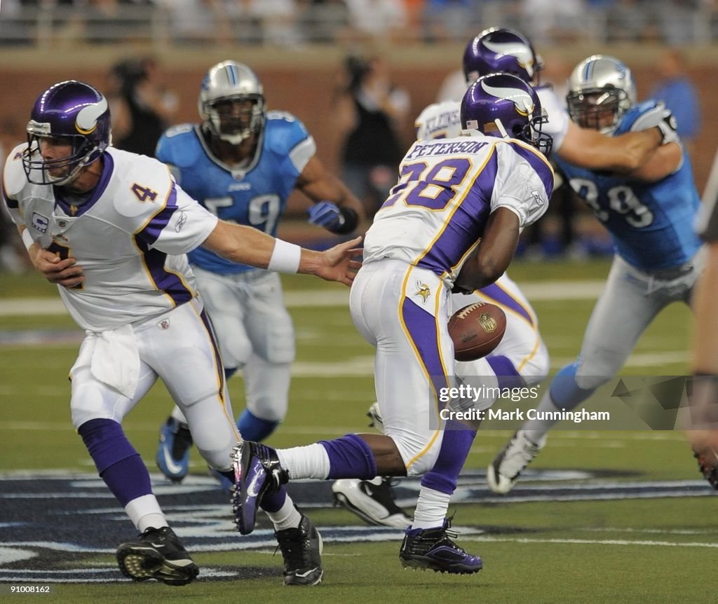 Minnesota Vikings v Detroit Lions