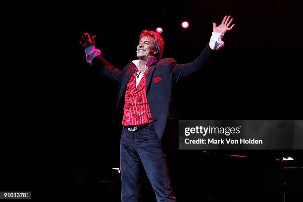 Tommy Tune attends a special benefit performace of "Steps in Time" for Friends in Deed on September 21, 2009 in New York City.