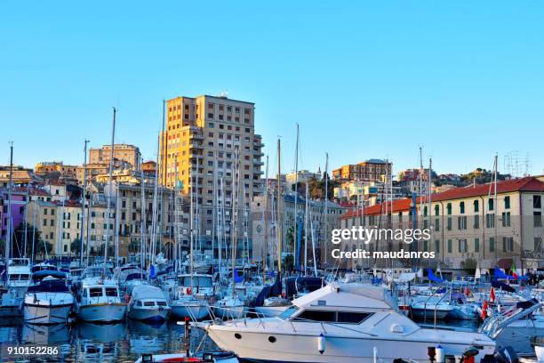 savona, italy - goiter fotografías e imágenes de stock