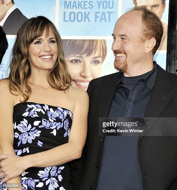 Actors Jennifer Garner and Louis C.K. Arrive at the premiere of Warner Bros. Pictures' "The Invention of Lying" at the Chinese Theater on September...