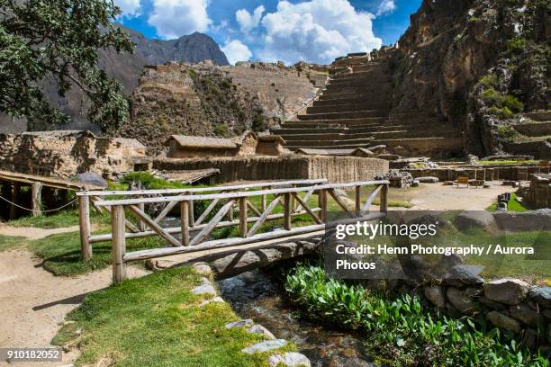 Oroya Inca Incas Bridge Photos and Premium High Res Pictures - Getty Images