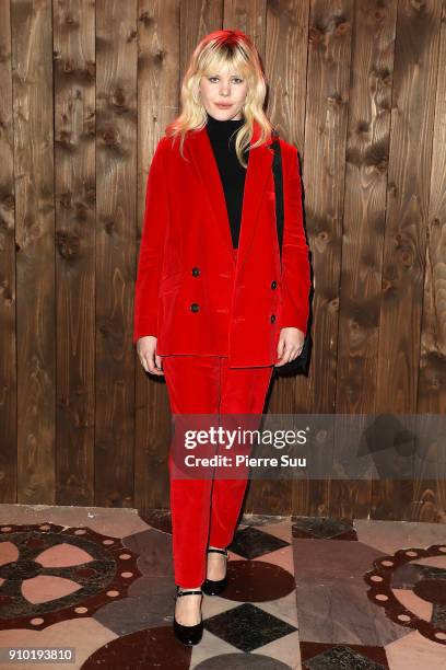 Lou Lesage attends the Maison Rabih Kayrouz Haute Couture Spring Summer 2018 show as part of Paris Fashion Week on January 25, 2018 in Paris, France.