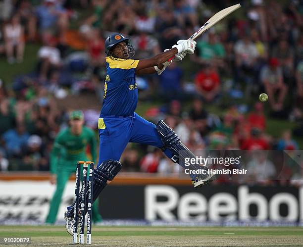 Thilan Samaraweera of Sri Lanka cuts during the ICC Champions Trophy Group B match between South Africa and Sri Lanka played at Super Sport Park on...