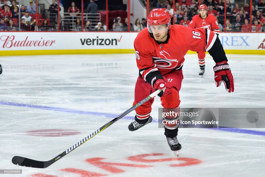 NHL: JAN 21 Golden Knights at Hurricanes