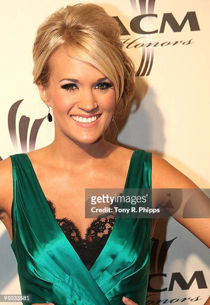 Carrie Underwood arrives at the 2nd Annual ACM Honors at the Schermerhorn Symphony Center on September 22, 2009 in Nashville Tennessee.