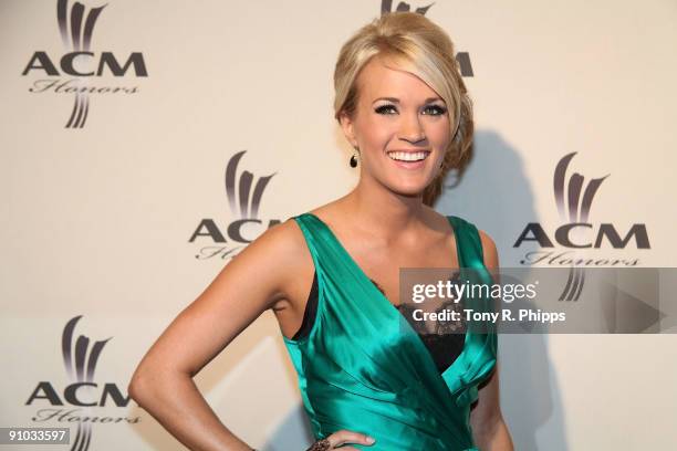 Carrie Underwood arrives at the 2nd Annual ACM Honors at the Schermerhorn Symphony Center on September 22, 2009 in Nashville Tennessee.