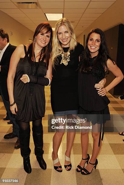 Singers & Songwriters - Hank Williams Jr. Daughter Hilary Williams, Holly Williams and Katie Williams backstage during the second annual ACM Honors...