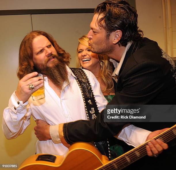 Singers and Songwriters Jamey Johnson, Miranda Lambert and Blake Shelton backstage during the second annual ACM Honors at Schermerhorn Symphony...