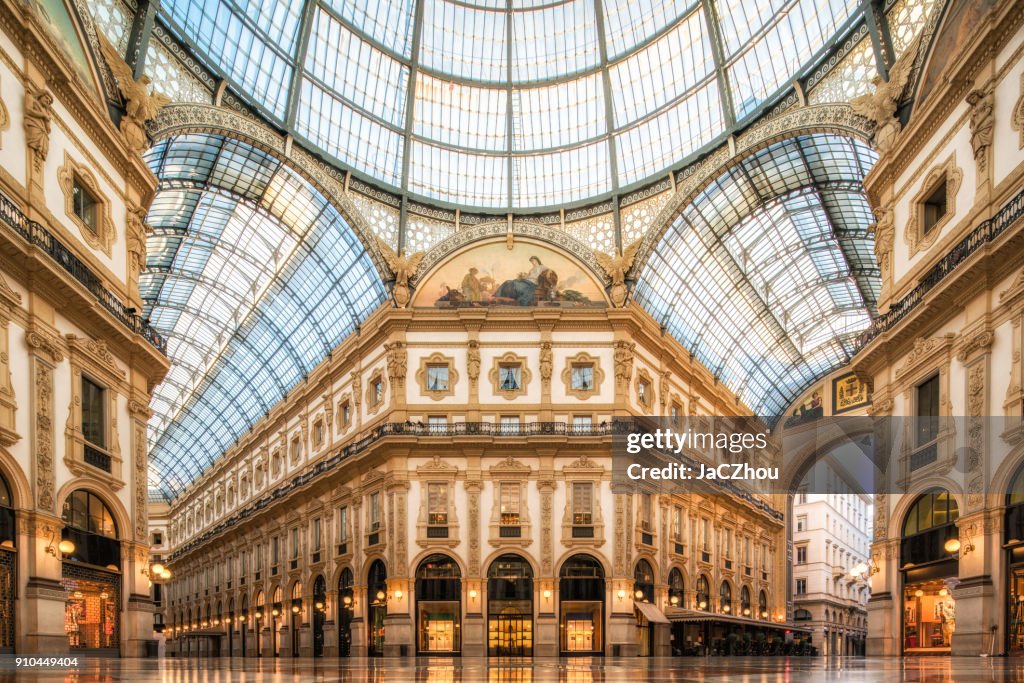 Galleria Vittorio Emanuele II, Milan