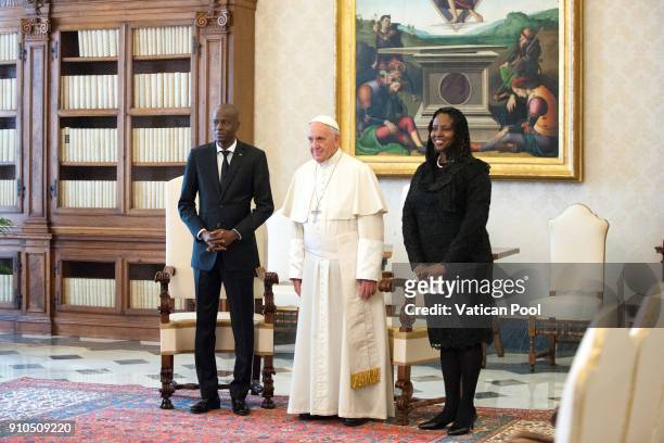 Pope Francis meets President of Haiti Jovenel Moise and wife at the Apostolic Palace on January 26, 2018 in Vatican City, Vatican. Pope Francis on...