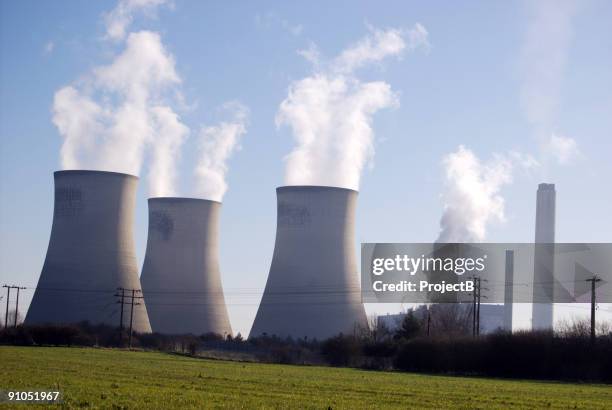 didcot power station flumes - cooling tower stock pictures, royalty-free photos & images