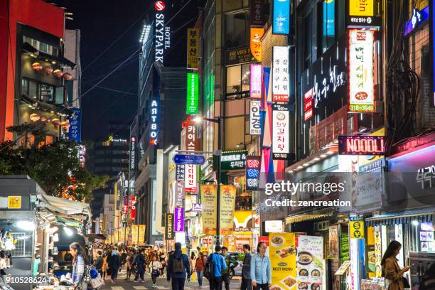 seoul nightlife - seoul street stock pictures, royalty-free photos & images