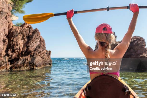 carefree vacations & kayaking - sea kayaking imagens e fotografias de stock