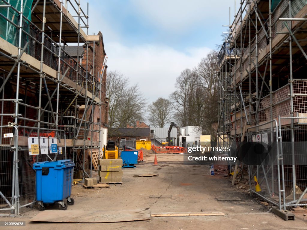 Baustelle in Sudbury, Suffolk, an einem Wintertag