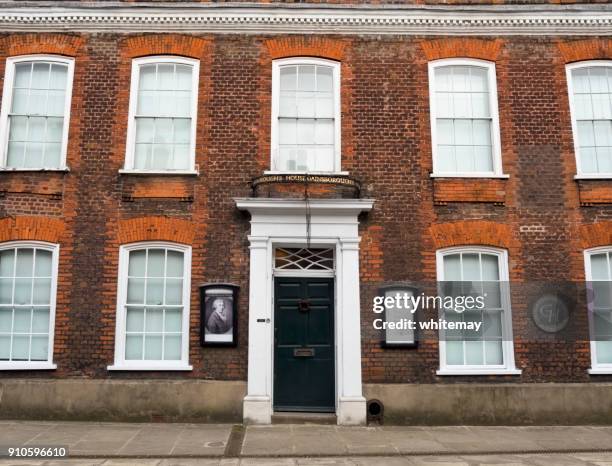 casa de thomas gainsborough en sudbury, suffolk - sudbury inglaterra fotografías e imágenes de stock