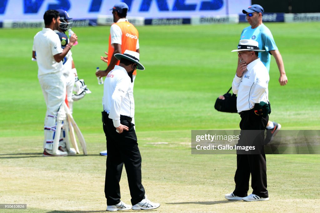 South Africa v India - 3rd Test Day 3