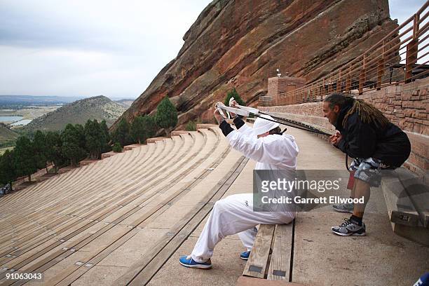 Chris Andersen of the Denver Nuggets works out with strength and conditioning coach Steve Hess on September 23, 2009 at Red Rocks Amphitheater in...