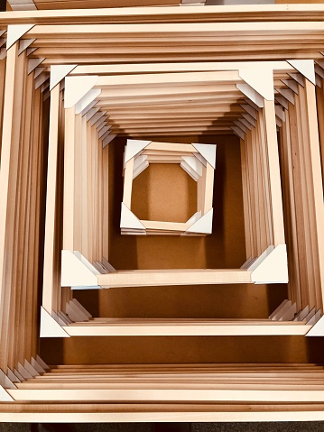 Stack of picture frames 이미지 (910640556) - 게티이미지뱅크