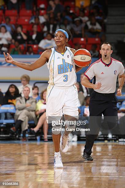 Dominique Canty of the Chicago Sky drives the ball up court during the WNBA game against the Detroit Shock on September 12, 2009 at the UIC Pavilion...