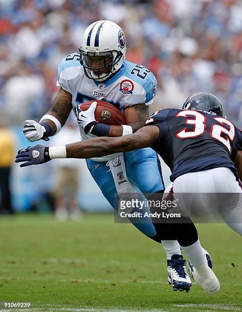 LenDale White of the Tennessee Titans runs with the ball during the NFL game against the Houston Texans at LP Field on September 20, 2009 in...
