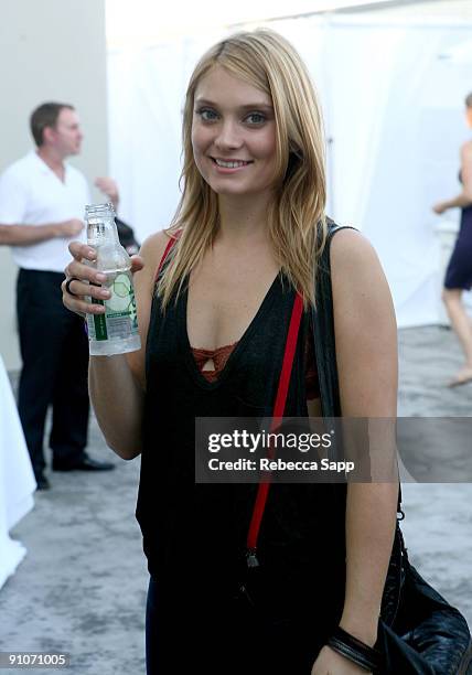 Spencer Grammer attends the Kari Feinstein Primetime Emmy Awards style lounge at Zune LA on September 18, 2009 in Los Angeles, California.