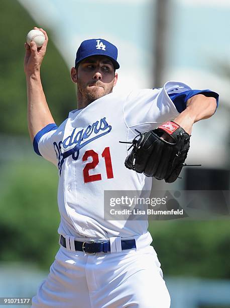 Jon Garland of the Los Angeles Dodgers walks back to the dugout during the game against the San Francisco Giants at Dodger Stadium on September 19,...